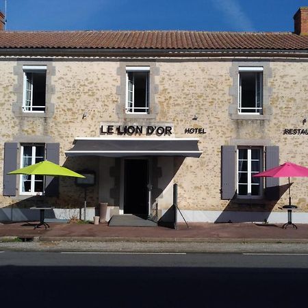 ホテル Le Lion D'Or Avrillé エクステリア 写真
